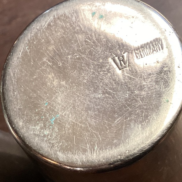 Vintage leather case and 2 travel cups, Germany - Picture 7 of 8